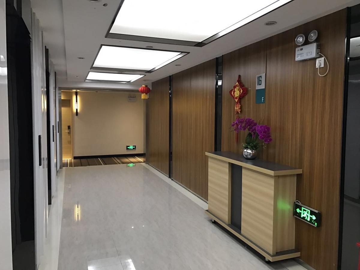 See U Select Hotel Ухань Экстерьер фото